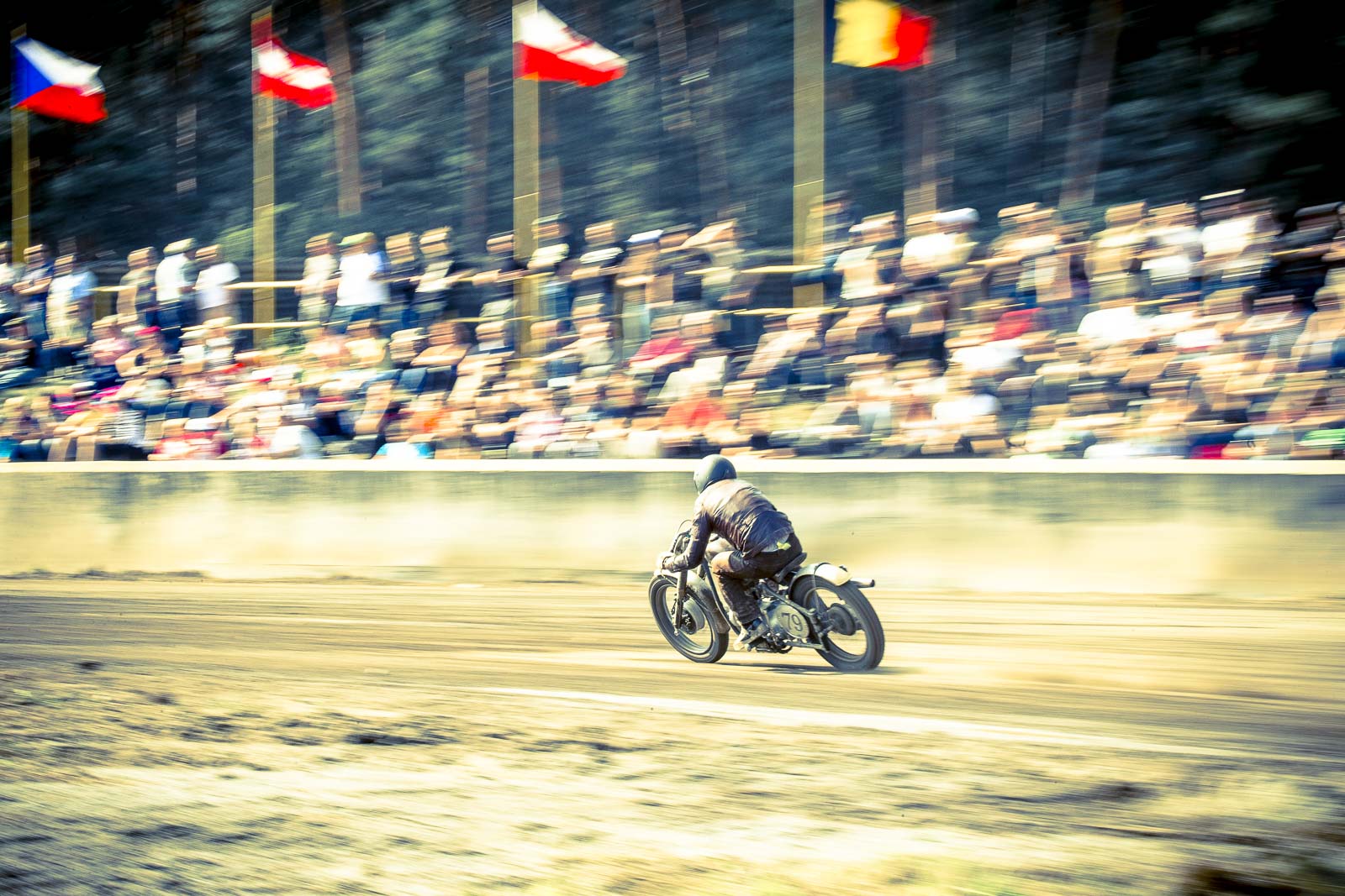 20150912141501 Hindenberg Sept 2