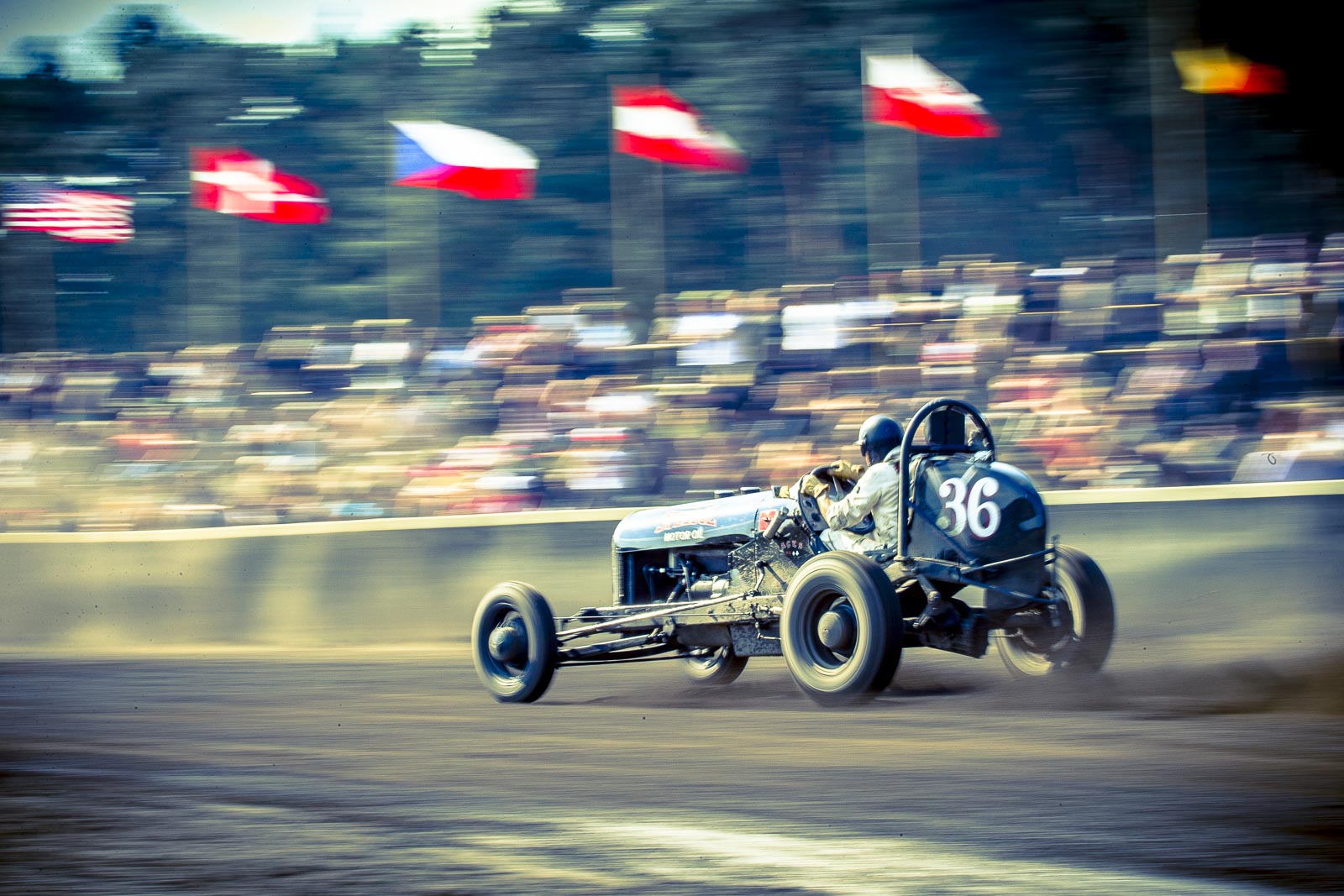 20150912144327 Hindenberg Sept 2